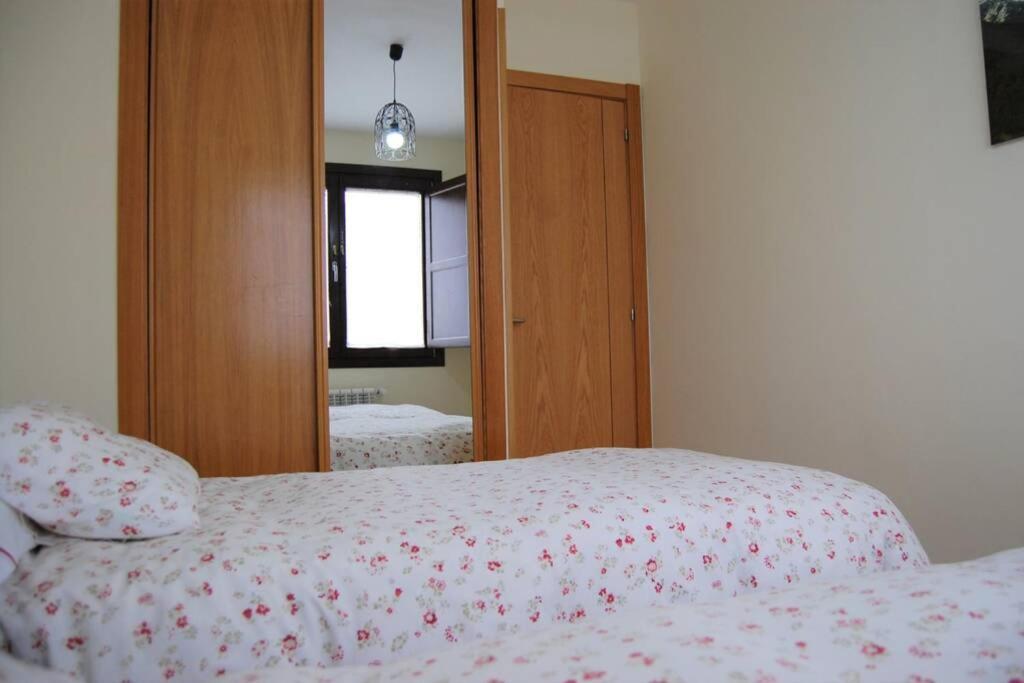Apartamento Vivienda de Uso Turístico Italia - VUT - 2060-AS Colombres Exterior foto